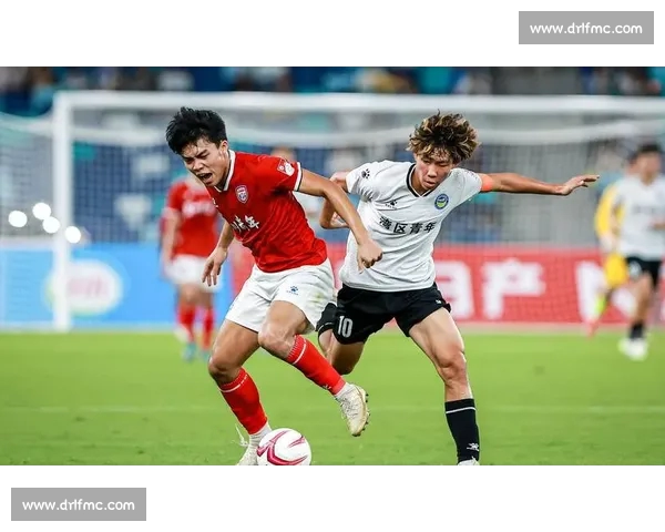 激动人心的足球盛宴揭幕 世界顶级赛事精彩纷呈 赛季新篇章即将开启